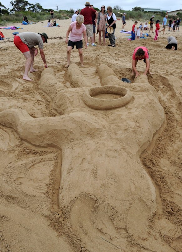 Sand modelling competition at Broulee Beach