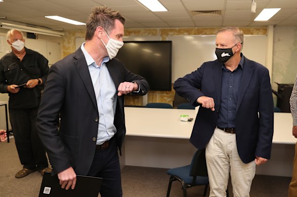 NSW Opposition Leader Chris Minns and federal leader Anthony Albanese.