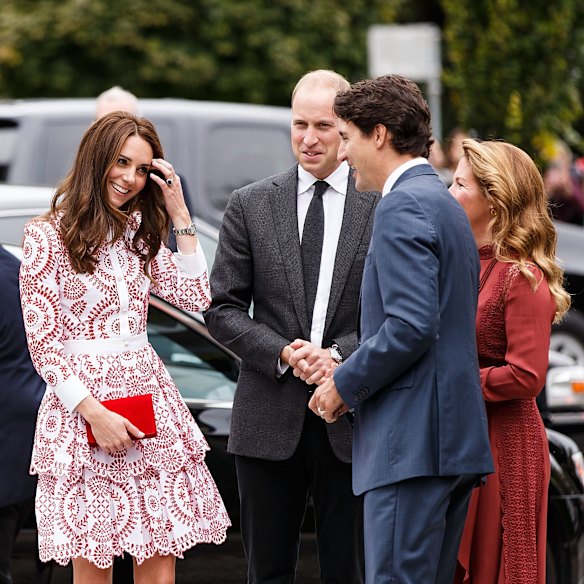 Catherine, Duchess of Cambridge and Prince William, Duke of Cambridge welcomed by Justin Trudeau to the Immigrant Services Society of BC on September 25, 2016 in Vancouver, Canada. 