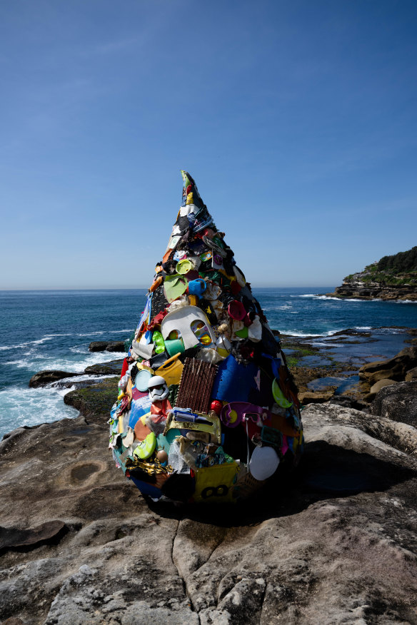 Marina Debris’ sculpture Just a Drop in the Ocean.