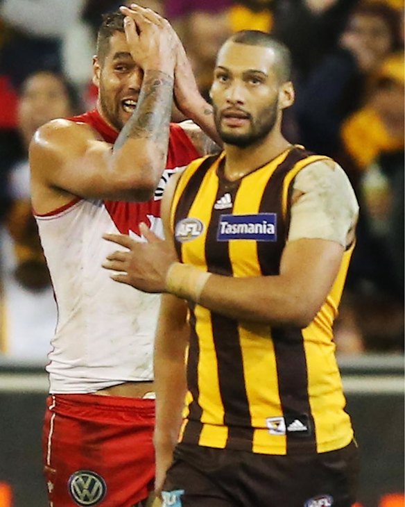 2014. Round 18. A thriller at the MCG, one of the matches of the season, with Hawthorn finishing more strongly to win by 10 points. Lance Franklin kicked 3.5,and Adam Goodes booted four goals for the Swans. Jordan Lewis and Sam Mitchell won plenty of theball for the Hawks.