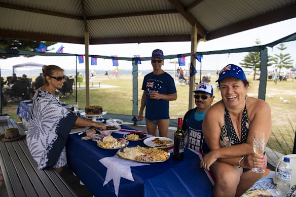 Sandra and Domingos Cruz celebrate 16 years of Australian citizenship today in Cooks Park at Ramsgate Beach.  