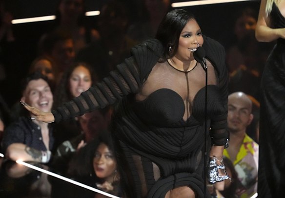 Lizzo accepts the Video for Good award for About Damn Time wearing Jean Paul Gaultier couture.