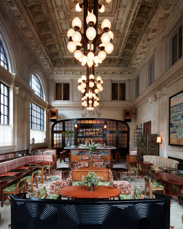 The Swan Room magnificent ceiling has been meticulously restored. 