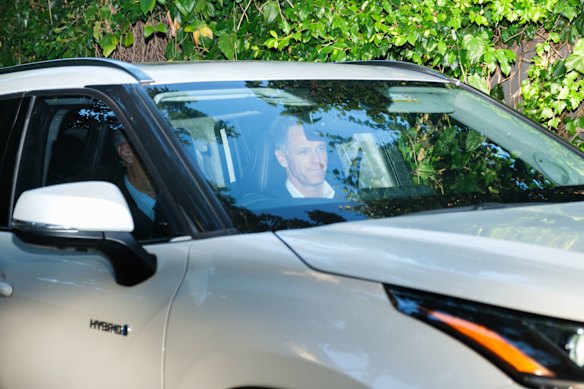 Partida antecipada: o primeiro-ministro de Nova Gales do Sul, Chris Minns, não ficou muito tempo.