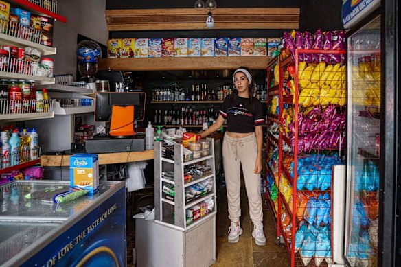 Noujoud Hamieh, 25 years old works from 7am to 12am in a market where they only sell local products. She works in very hard conditions due to the lack of electricity and generators. "We stay at least 9 hours without any light, our fridges are useless. And because there's no electricity I use the calculator."