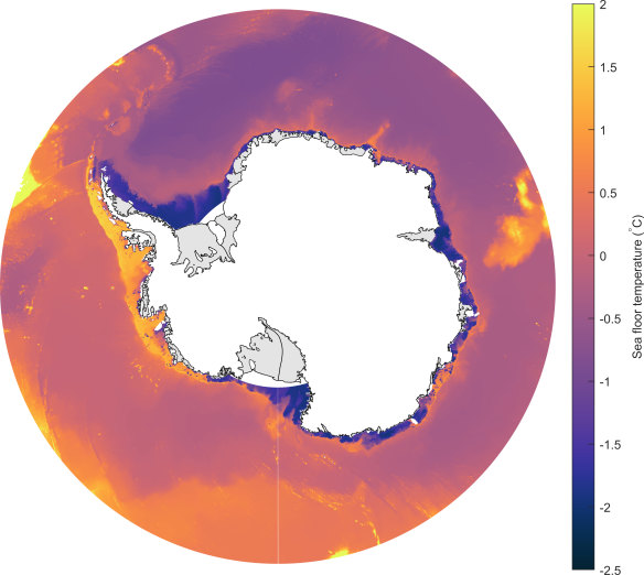 该图显示了南极周围的水温。在西侧，海底温度接近2度，温暖到足以融化冰层。流淌在它的上面。东侧海水温度较低。