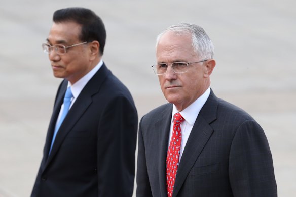 Prime Minister Malcolm Turnbull received a ceremonial welcome at the Great Hall of the People in Beijing China with Premier Li Keqiang on Thursday 14 April 2016. 