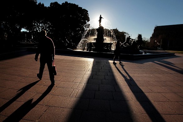 A sunny cold winters morning in Sydney's Hyde Park.