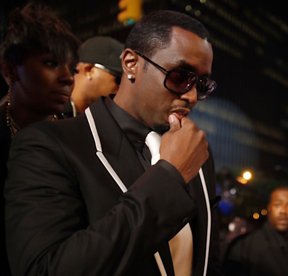 Sean 'Diddy' Combs arrives at the 2009 MTV Video Music Awards in New York