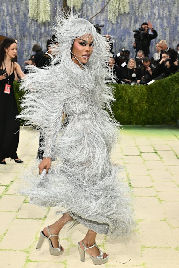 Teyana Taylor in motion at the Met Gala.