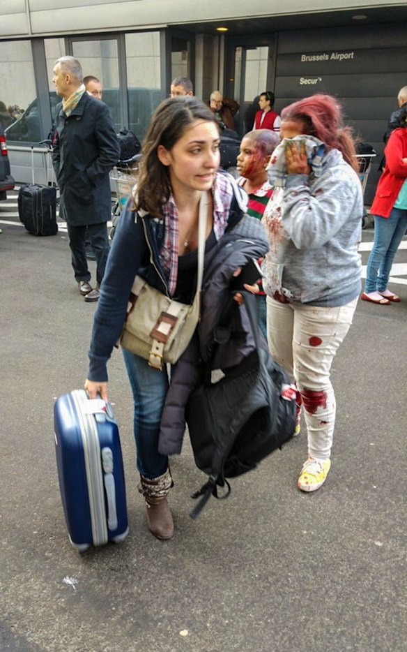 Explosions in Brussels. Photo from Twitter @davidcrunelle