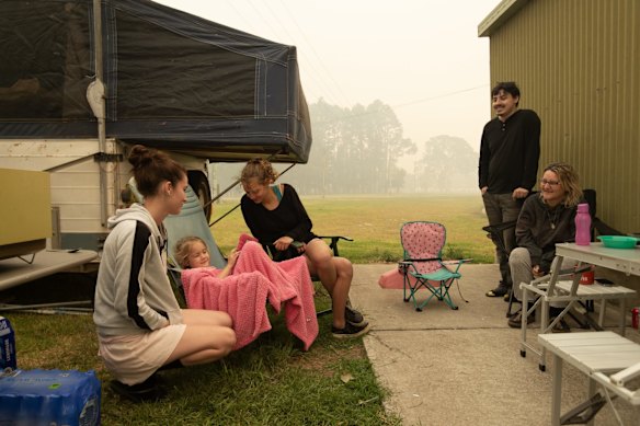 The Coulter family have evacuated themselves to the Macksville Showground in preparation for worsening bushfire conditions.