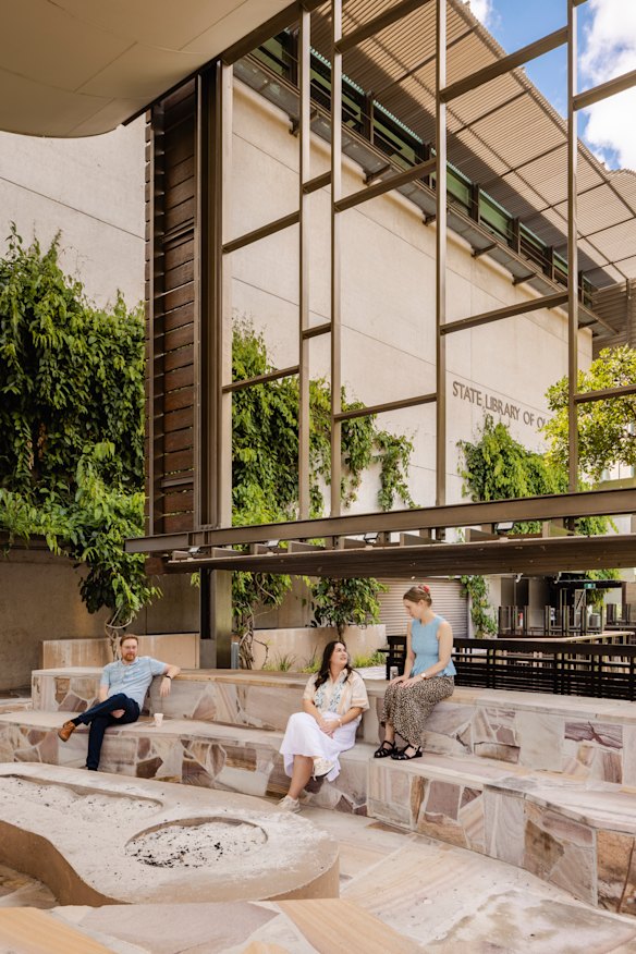Outdoor meeting spots around the edges of the library.