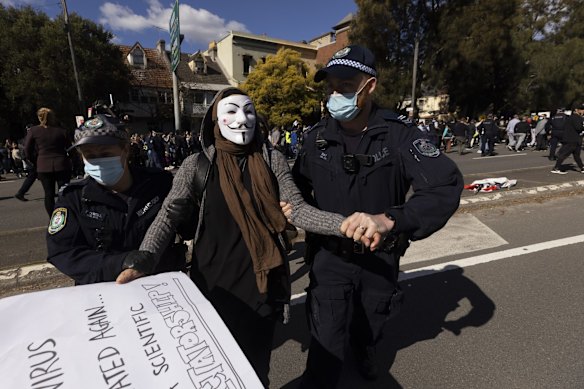 A large Anti-lockdown protest in Sydney 24 July, 2021. Photo: Brook Mitchell