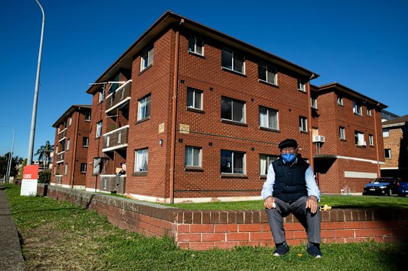 A resident of Fairfield Heights enjoys the sun, during Sydney's lockdown. Fairfield LGA is a hotspot and residents here are under greater restrictions than the rest of Sydney.