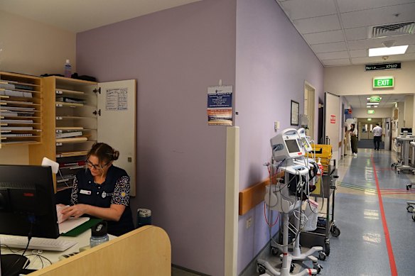 St Vincent's Hospital Incident Disaster Manager Rachel Macfarlane on the Xavier 7 South ward at St Vincent's Hospital in Darlinghurst, Sydney. Rachel is receiving her Pfizer COVID-19 vaccine at RPA's vaccination hub today as one of the frontline health workers.