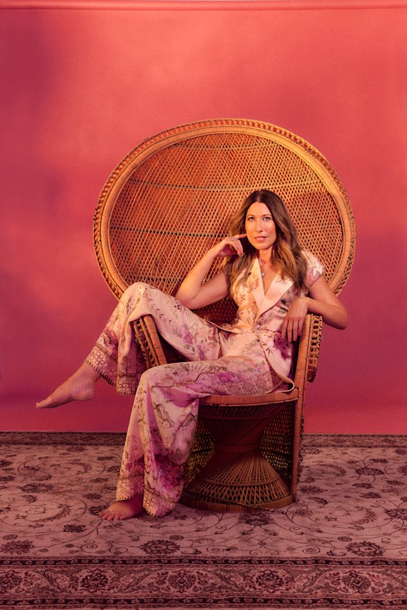 Natasha Lester wears Camilla pants and sleeveless jacket, Musson 18ct white and rose gold ‘Joy Couture’ necklace, with pink sapphire and diamond ring in white gold. Hair & make-up by Steph Lai; Styling by Emma Cotterill.