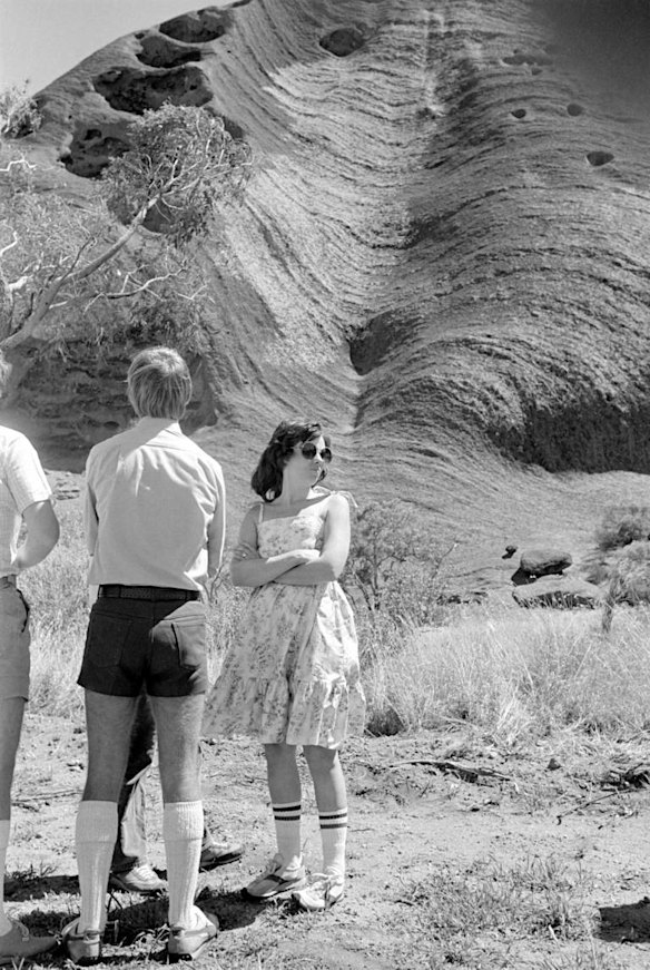 The inquest moves to Ayers Rock, Northern Territory, December 1981. Michael Chamberlain and Lindy Chamberlain at the second inquest into the death of their daughter Azaria.