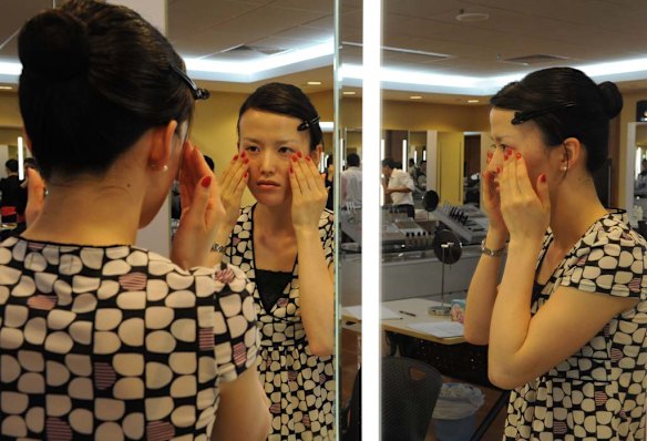 Each recruitment exercise held in Singapore typically draws 1000 applicants. The airline said it has no fixed quota for each intake and hires cabin crew on merit.