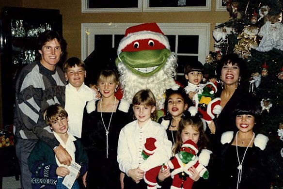 A vintage Kardashian Christmas card.