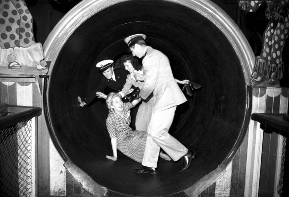 Visiting US Marine cadets in the barrel of fun at Sydney’s Luna Park in 1944.