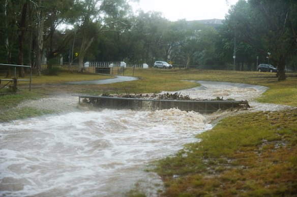 Dickson floodway overfilling.
