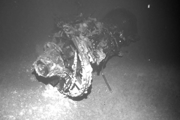 Specialists could start pulling up bodies and wreckage from an Air France plane found on the Atlantic Ocean floor within a month, after the stunning deep-water discovery raised new hope of determining the cause of the 2009 crash.