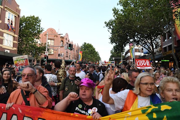 Celebrations continue as people rally down Oxford st, Darlinghurst.