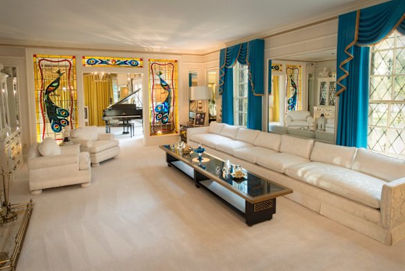 The living room at Graceland.