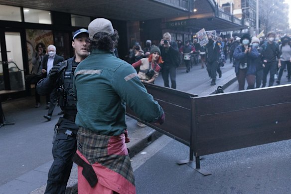 Protestors stopped traffic as they moved around the city, using bollards, chairs and construction material to block the roads. 