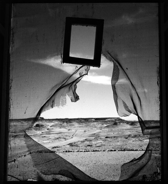 Portrait of Space, Al Bulwayeb, near Siwa, Egypt 1937 by Lee Miller 