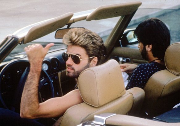 Michael was a chameleon in his talents and fashion, rocking every thing from the glam of the 1980s to a grunge vibe. However no matter the year, his mirrored aviators glasses were never far from his face. 