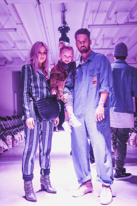  Catwalk family life - the Simpson d'Alessandros.