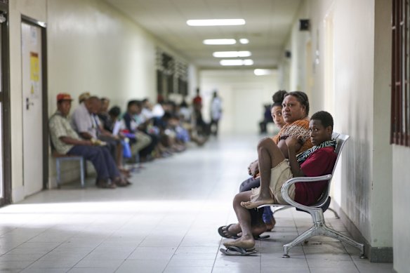 The waiting line at the Port Moresby General Hospital. 