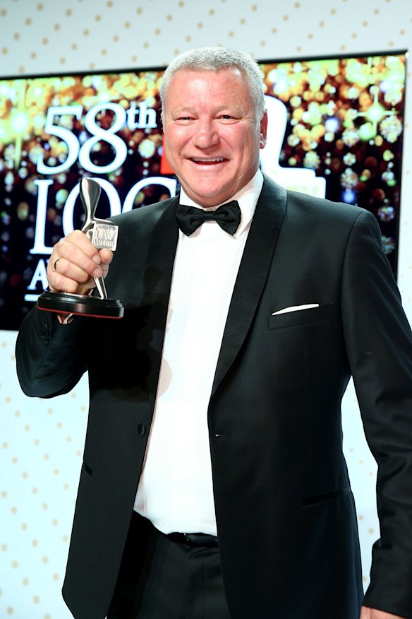 <i>The Block</i>'s Scott Cam with the Logie for Best Reality Program.