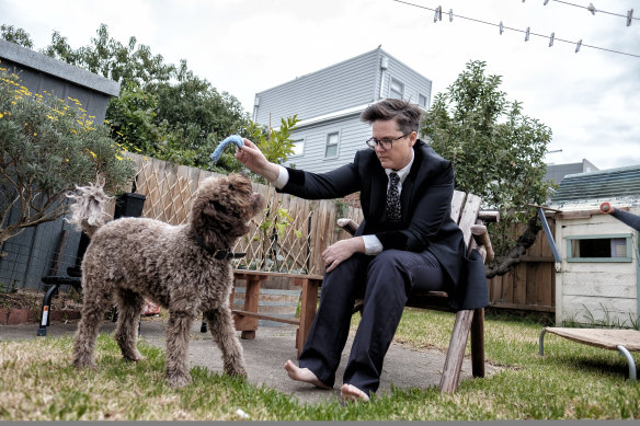 Hannah Gadsby in 2016 with her dog Douglas, who is the namesake of her new stand-up show. 