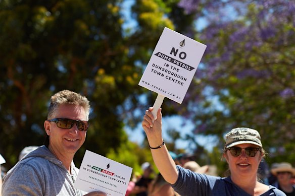 Protestors rally against a proposed 24-hour Puma petrol station in Dunsborough.