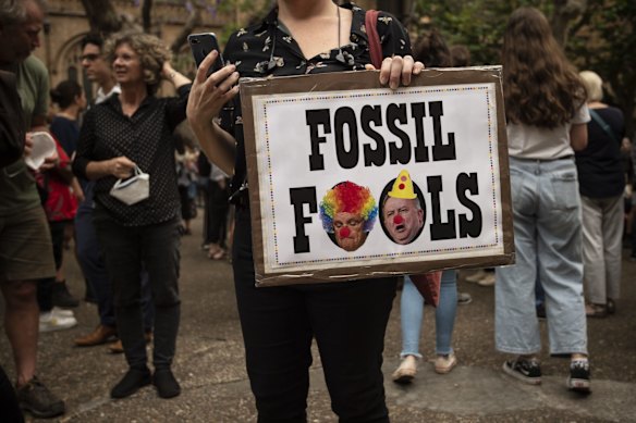 Around 20,000 people gathered at a Extinction Rebellion climate demonstration at Town Hall on Wednesday.