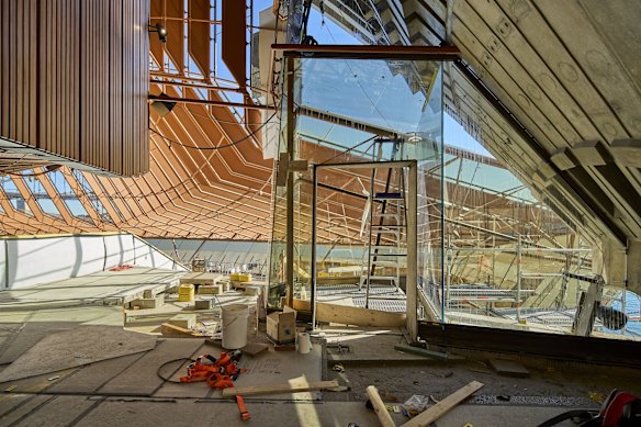 Construction of the surrounding concourse.