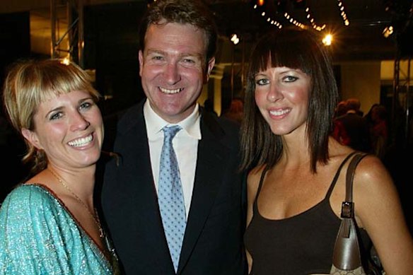With Sass & Bide designers Sarah-Jane Clarke and Heidi Middleton in February 2003.