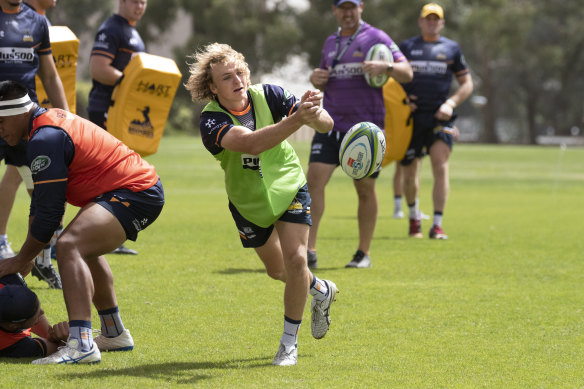 Joe Powell will line up against Will Genia on Friday night.