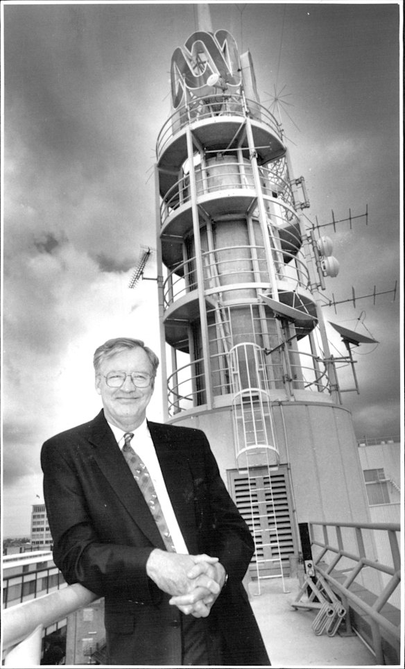 Manning outside the ABC studios in Ultimo in 1994.