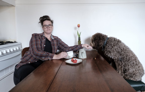 Hannah Gadsby with dog Douglas in Melbourne in 2016, before moving to their new home in the country.