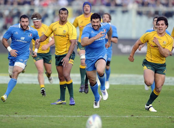 Andrea Masi of Italy.