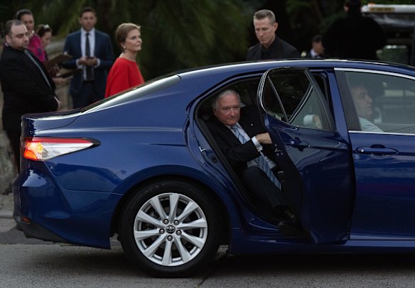 Nick Greiner arriving at the event. 