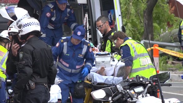 Botany Road - One dead, others injured after major truck crash in Sydney