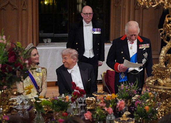 A princesa estava sentada ao lado do presidente Donald Trump no luxuoso banquete do estado da noite anterior.