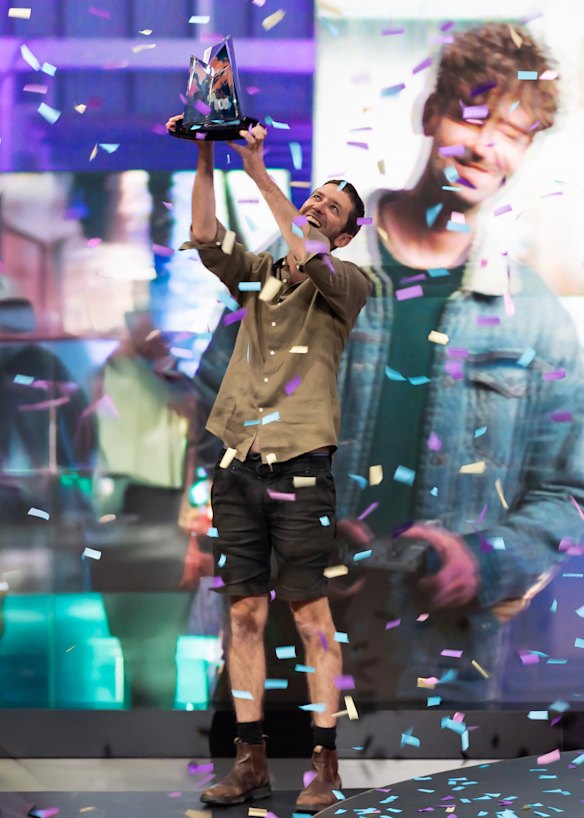  Elliot Constable with his Race Around the World winner’s trophy in the final epsiode. 