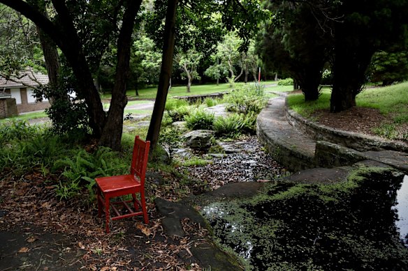 The alcohol and drug rehabilitation facilities of WHO (We Help Ourselves) within the confines of Callan Park in Roselle. The extensive gardens and areas are utilised by patients for their therapy and healing.